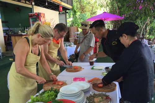 Ẩm thực Nha Trang trong lòng du khách