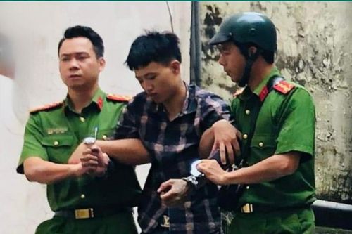 Tên gian cậy quen đường, vẫn bị 'tóm sống' trên tầng tum căn nhà ở quận Tây Hồ