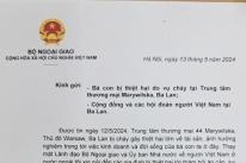 Thứ trưởng Ngoại giao Lê Thị Thu Hằng gửi thư thăm hỏi bà con bị thiệt hại trong vụ cháy tại Trung tâm thương mại ở Ba Lan