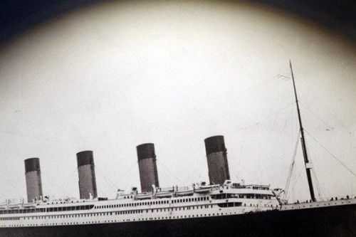 Bạn có thử nghiệm bản sao tàu Titanic không?