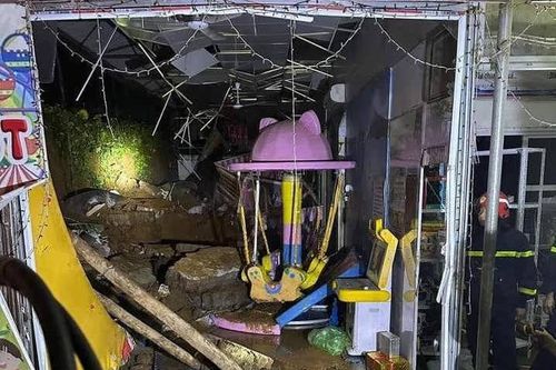 Danh tính và nguyên nhân sạt lở đất ở Ba Vì khiến ba cháu nhỏ tử vong