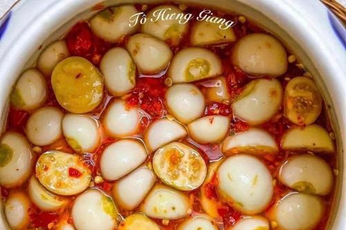 Công thức muối cà pháo chua ngọt giòn tan, ăn ngay trong ngày