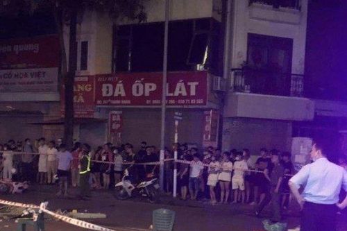Hà Nội: Nữ sinh 18 tuổi tử vong sau tai nạn, người dân chặn bắt tài xế ô tô tải