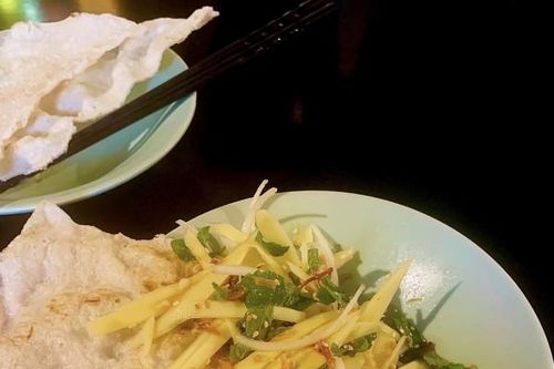Gỏi xoài lên báo Mỹ