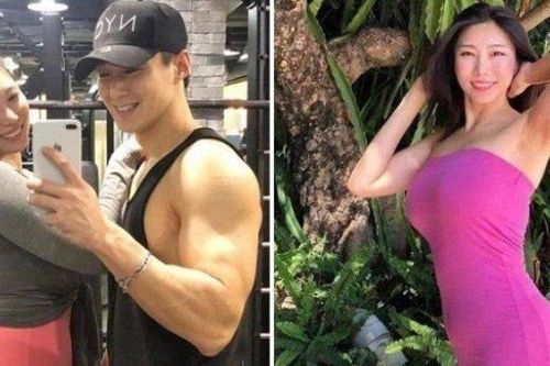 Chàng trai 25 tuổi kết hôn với người phụ nữ U50, ngoại hình của cả hai gây choáng