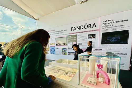 Pandora khởi công nhà máy 150 triệu USD tại Bình Dương