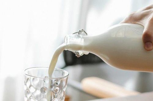 Vì sao khi nhắc thức uống dinh dưỡng, ta nghĩ ngay tới sữa tươi?