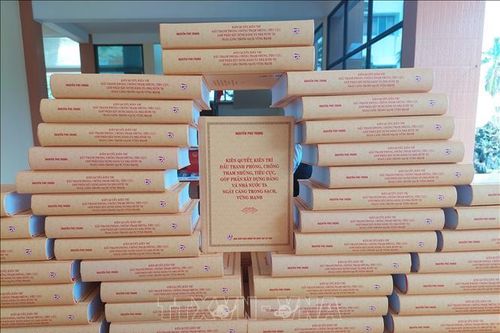 Cử tri bày tỏ niềm tin về công cuộc phòng, chống tham nhũng