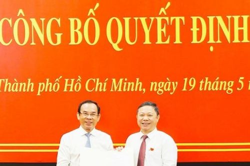 2 Phó Chủ tịch UBND TP. Hồ Chí Minh nhận nhiệm vụ mới