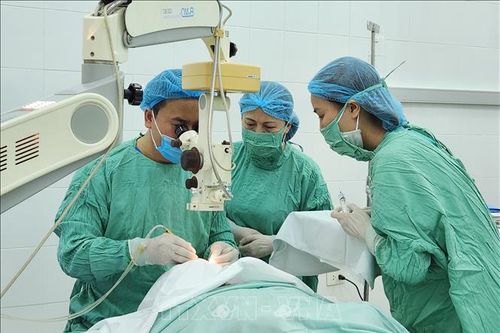 Đem lại ánh sáng cho người dân nghèo vùng cao ở Thừa Thiên - Huế