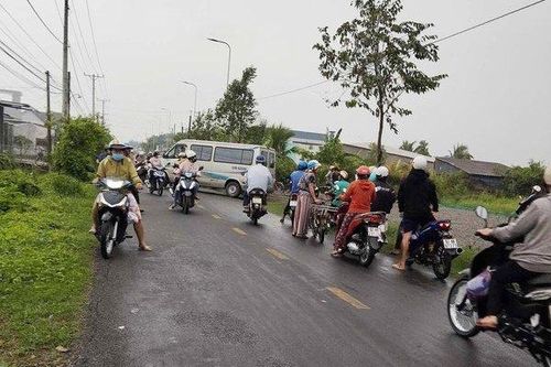 Long An: Đi bắt ếch, người đàn ông bị sét đánh tử vong
