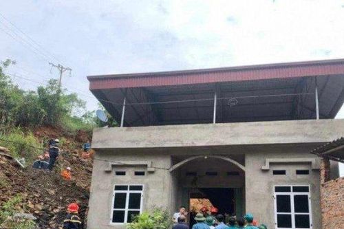 Vụ sạt lở đất, 3 người trong gia đình tử vong: Chủ nhà kể lại phút thoát nạn