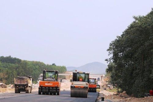 Nguy cơ chậm tiến độ tại dự án cao tốc Vạn Ninh – Cam Lộ do GPMB