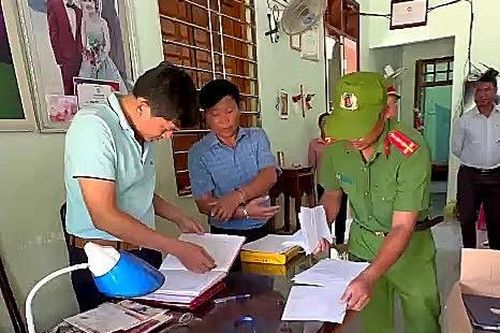 Bắt giám đốc và kế toán lập khống hồ sơ gây thiệt hại 860 triệu đồng