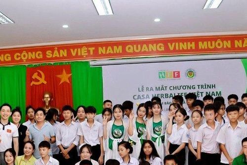 Herbalife Việt Nam mang đến bữa ăn đầy đủ dinh dưỡng cho trẻ em và người có hoàn cảnh khó khăn