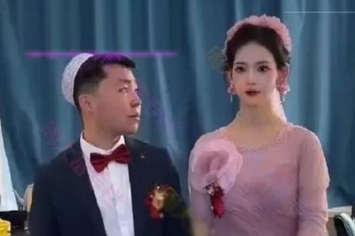 Cô dâu gây sốt vì ngoại hình cực phẩm, nhưng dân tình tỏ ra không hài lòng sau khi nhìn thấy chú rể