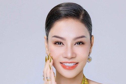Cuộc sống nhiều người mơ ước của giọng ca 'Đường cong' ở tuổi U50
