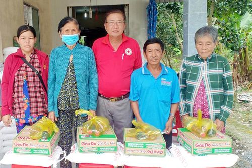 Hội Chữ thập đỏ huyện Tháp Mười duy trì nhiều hoạt động hỗ trợ người nghèo