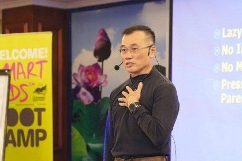 Dr Ernest Wong - Người tiên phong trong việc chú trọng kĩ năng con người cho thanh thiếu niên
