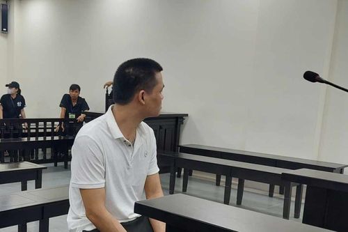 Vừa mãn hạn tù về tội hiếp dâm, nam thanh niên lại tiếp tục phạm tội giết người