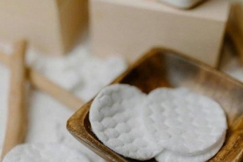 Cách tẩy tế bào chết giúp đàn ông da mặt sáng láng