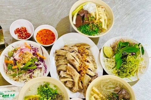 Quán bún măng vịt ngon ở TP.HCM