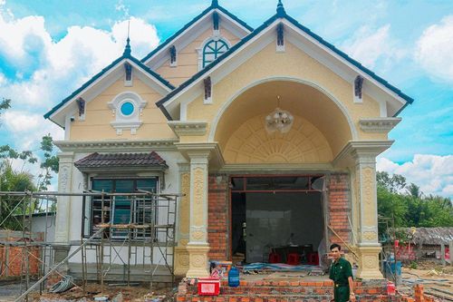 Vẹn tình, trọn nghĩa với quê hương