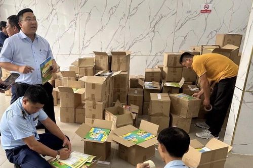Phát hiện gần 34.000 sách giáo khoa nghi giả nhãn hiệu Nhà xuất bản Giáo dục