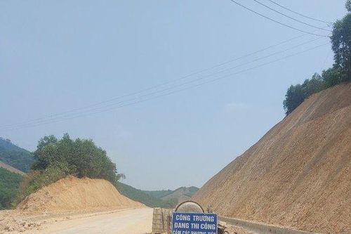 Nghệ An: Đẩy nhanh tiến độ QL 7C kéo dài để phục vụ nhân dân lưu thông