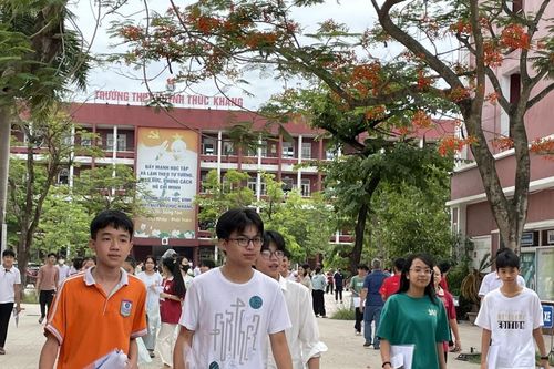 Đề Văn, Ngoại ngữ không làm 'khó' thí sinh