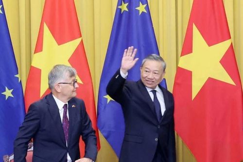 Chủ tịch nước Tô Lâm tiếp Đại sứ các nước Liên minh Châu Âu