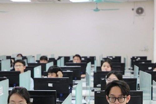 Bản tin 7/6: Nữ sinh Hà Nội giành vị trí thủ khoa kỳ thi đánh giá năng lực 2024