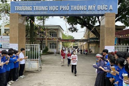 Hơn 2.800 thí sinh hoàn thành môn thi đầu tiên trong an toàn