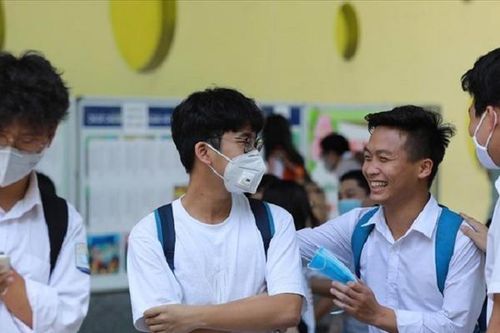 Bản tin 8/6: Cơ sở giáo dục phải công khai mức thu học phí, lệ phí