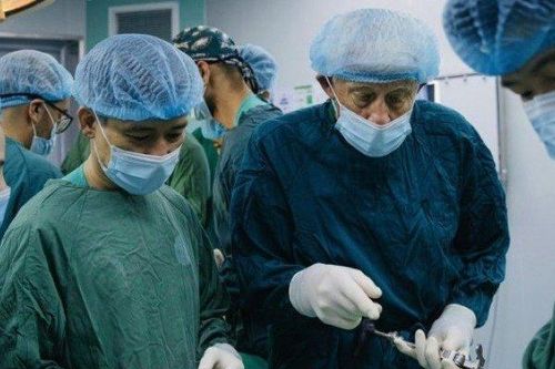 Gần 30 bệnh nhân nghèo, trẻ em mắc dị tật, khuyết tật tại Hà Giang được phẫu thuật