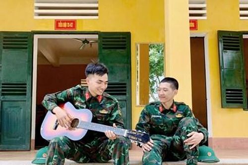 Để chiến sĩ hòa nhập, trưởng thành
