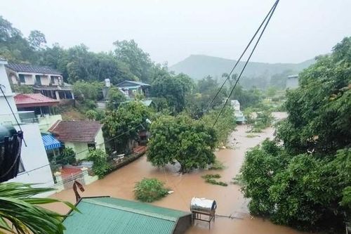 Mưa lớn kéo dài, tỉnh Quảng Ninh bị thiệt hại khoảng 5 tỷ đồng