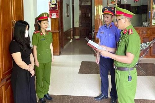 Khởi tố giám đốc lập khống hồ sơ để trốn thuế ở Quảng Bình