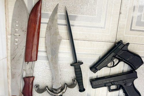 Sóc Trăng: Triệt phá 2 vụ án ma túy, phát hiện thu giữ nhiều vũ khí 'nóng'