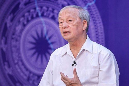 Chuyên gia Vũ Vinh Phú: 'Cần thành lập sàn giao dịch xăng dầu và tôn trọng quyền tự chủ kinh doanh'
