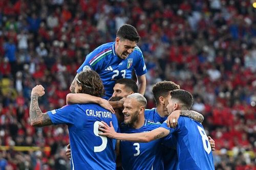 ĐKVĐ Italy thắng ngược Albania trận ra quân EURO 2024