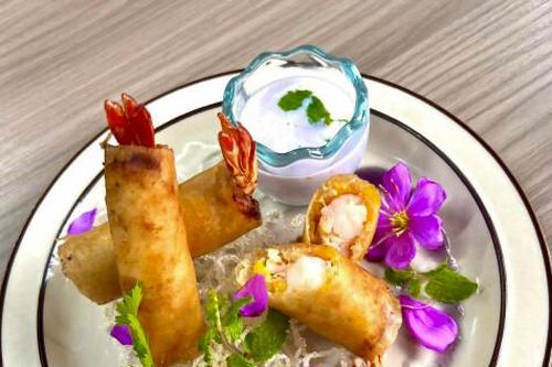 Khúc biến tấu từ hoa mua tím