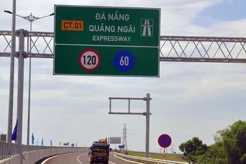 Mức xử lý đối với hành vi dừng, đỗ xe sai quy định trên cao tốc