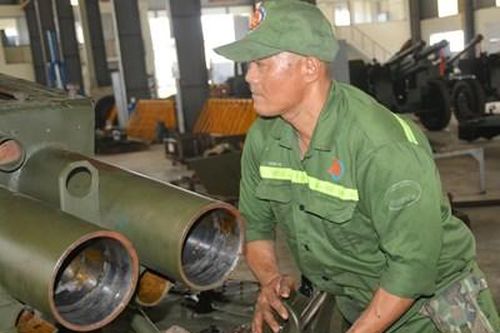 Những người lính thợ yêu nghề, say mê sáng tạo