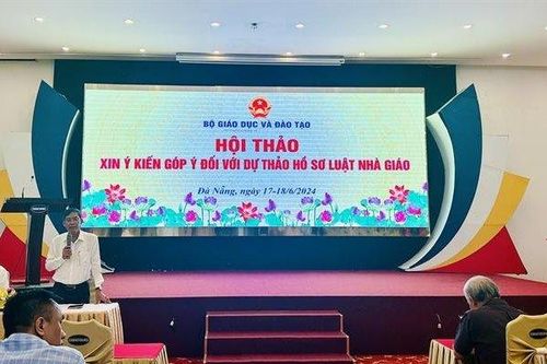 Đề xuất bổ sung quy định về phụ cấp, tiền lương đối với giáo viên