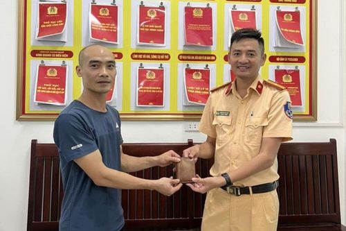 CSGT bất ngờ khi nhận được thư cảm ơn của người dân