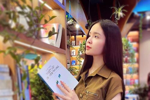 Kênh bán online mang lại 99% doanh thu cho hiệu sách độc lập