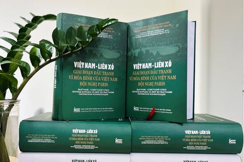 Gần 200 tài liệu quý về tình đoàn kết Việt - Xô