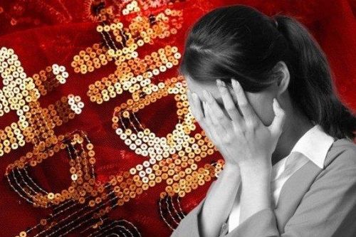 TQ: Cô gái 19 tuổi gieo mình xuống sông tự tử vì bị ép cưới