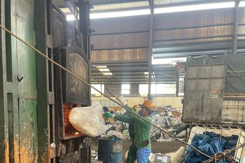 Lại phát hiện bánh phở chứa formol